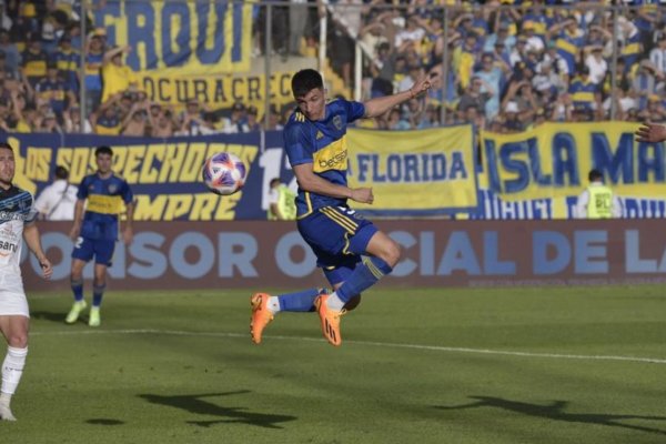 ¿Se mete en el equipo titular? Bullaude habló tras su primer partido desde el arranque en Boca