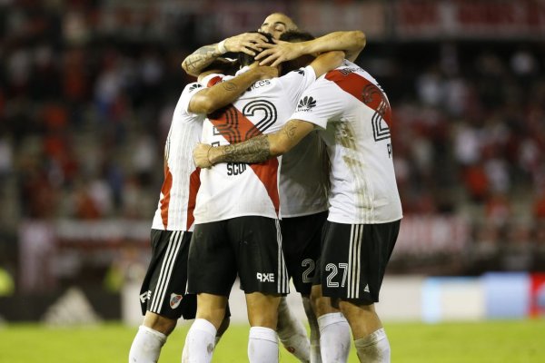 Arturo Mina, de llegar a River como figura a jugar en Palmaflor de Trópico