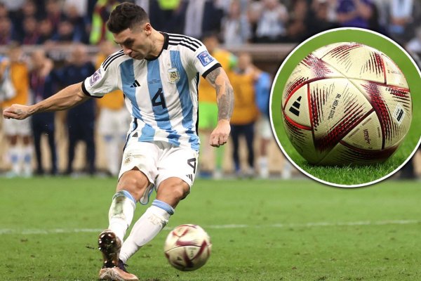 Lo contó un jugador: quién se quedó con la pelota del penal de Montiel a Francia