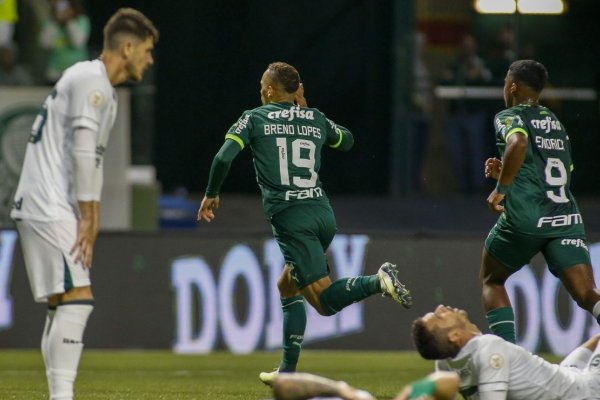 (VIDEO) Tensión en Palmeiras: luego de su gol, Breno celebró haciendo gestos a la gente