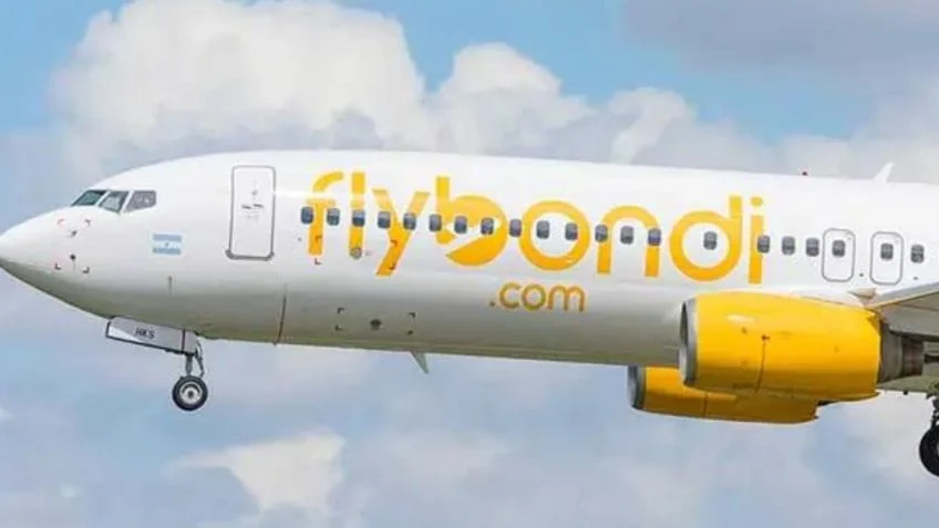 Flybondi continúa su crecimiento: recibió un nuevo avión y su flota ya tiene 15