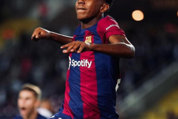 ¡Superó a Messi! Lamine Yamal hace historia pura con Barcelona