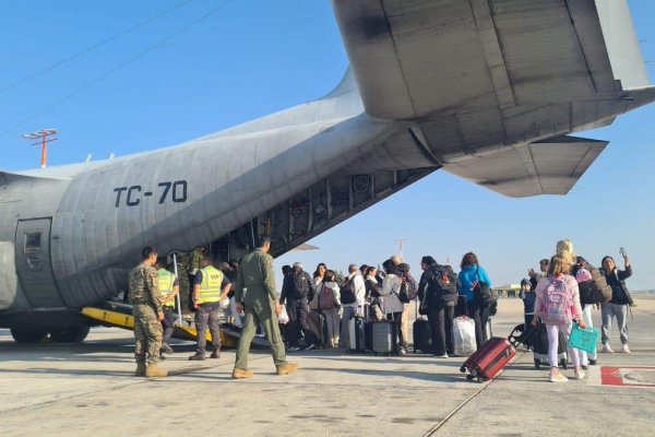 El C-130 y el rescate de argentinos