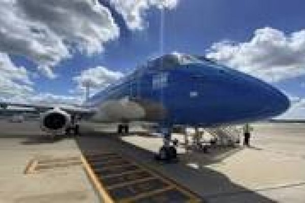 Aerolíneas argentinas renueva flota de aviones embraer