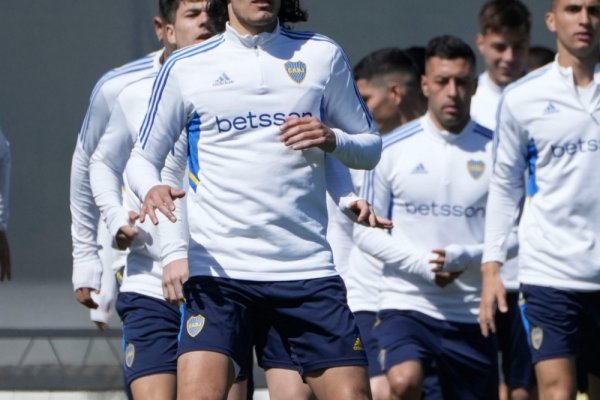 ¿Qué pasó? Boca entrenó con una cara nueva que no estaba en los planes