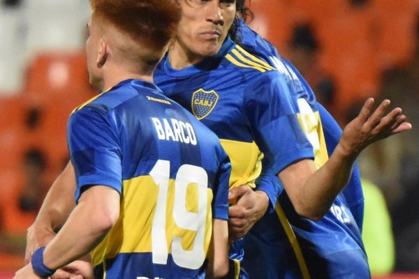 Barco contó la verdad de su cruce con Cavani en Boca vs. Talleres