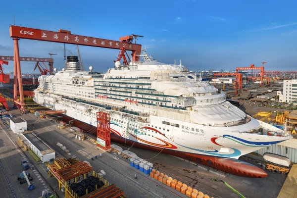 China entra en el mercado de los grandes cruceros por la puerta grande: así es el Adora Magic City con tecnología 5G