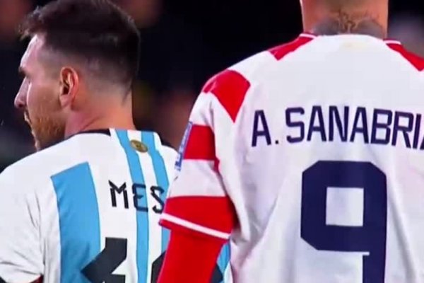 ¿Le dio suerte Messi? Antonio Sanabria volvió a ser noticia en Paraguay