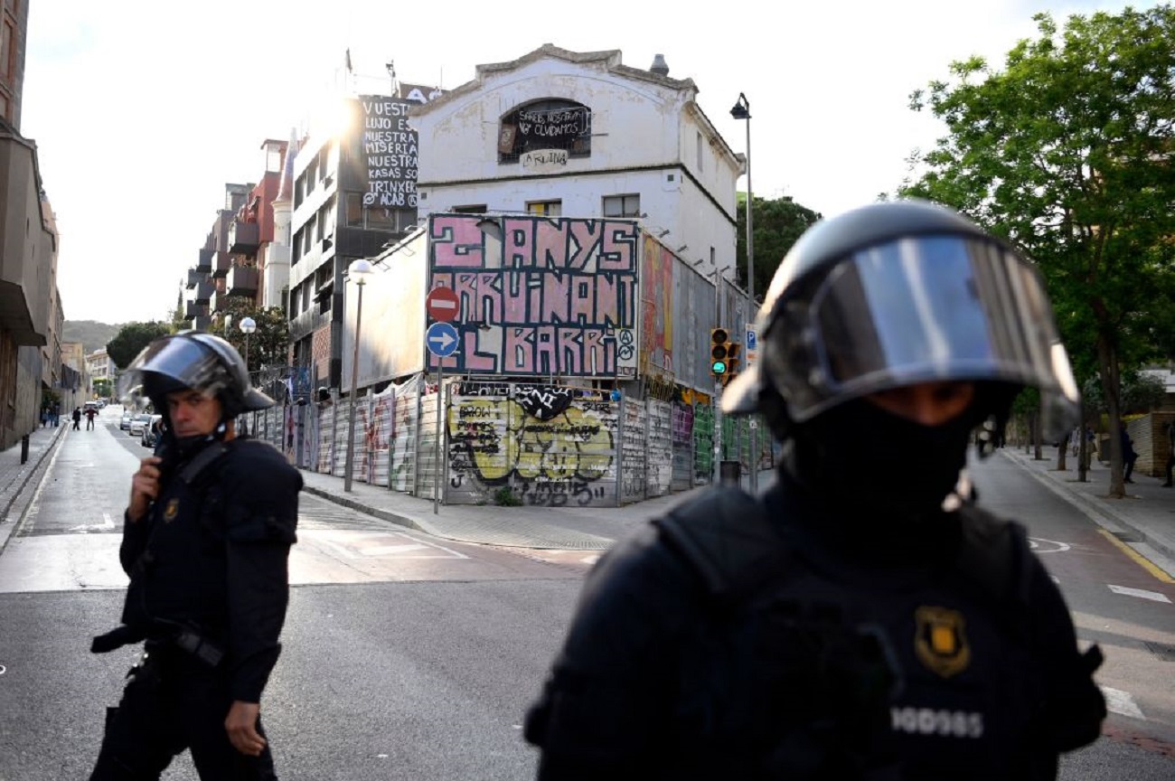 La Policía Nacional Detiene A Cuatro Personas En El Marco De Una ...