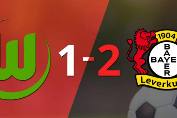 Bayer Leverkusen ganó por 2-1 en su visita a Wolfsburgo