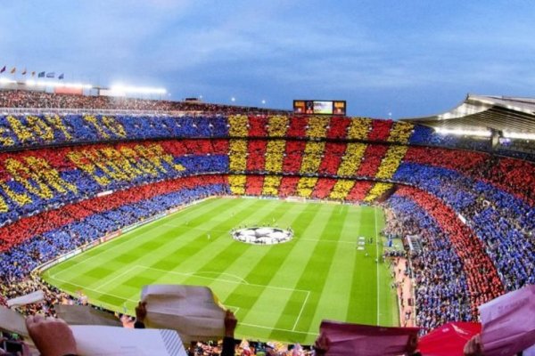 ¡De no creer! Los insólitos colores que el Barcelona usó para presentar al Camp Nou