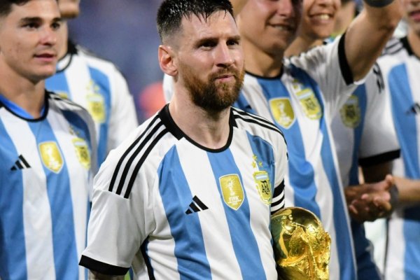 “Lo que hizo Messi en el Mundial fue especial. Me recordó a Pelé y Maradona