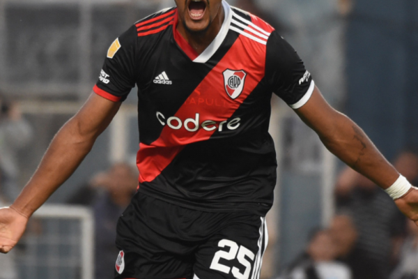 De la mano de Rondón, River revirtió el resultado y venció a Gimnasia en La Plata