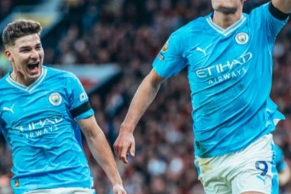 ¡Con Julián Álvarez! Goleada del City en el clásico ante el United