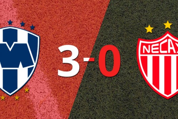 Necaxa fue superado fácilmente y cayó 3-0 contra CF Monterrey