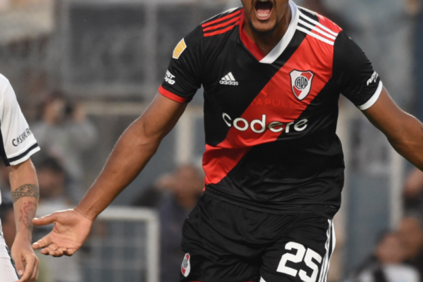 La noticia que recibió Rondón tras la derrota de River con Huracán