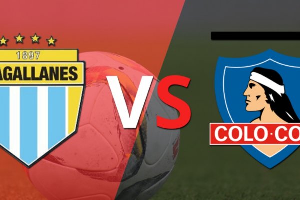 Comienza el juego entre Magallanes y Colo Colo en el estadio el Teniente