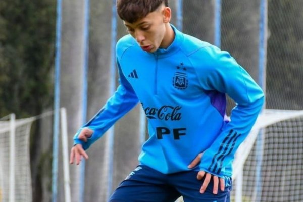 Atento, Scaloni: Felipinho le dio una gran noticia a la Selección Argentina