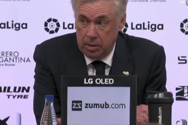 No se guardó nada: La filosa respuesta de Carlo Ancelotti a Piqué