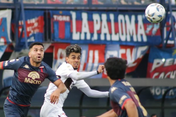 Platense lo empató en el final pero Tigre se salvó del descenso