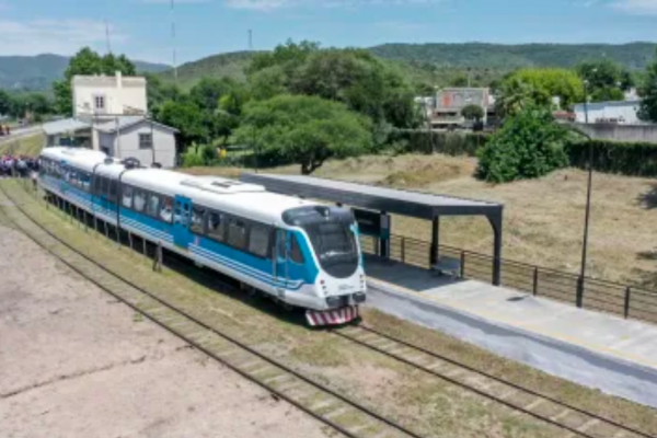 Después de 50 años, vuelve el tren a uno de los lugares turísticos más lindos e históricos de Córdoba