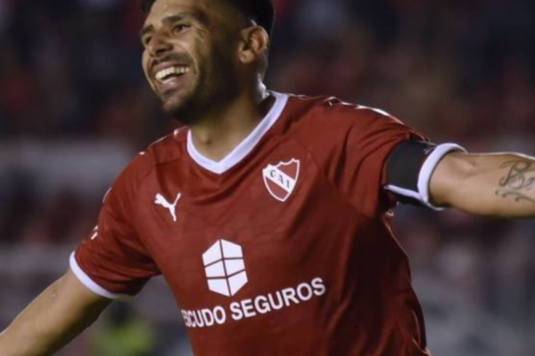 ¡Bombazo! Independiente confirmó el futuro de Silvio Romero