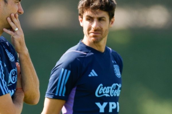 ¿Queda como DT? El futuro de Pablo Aimar si Scaloni se va de la Selección