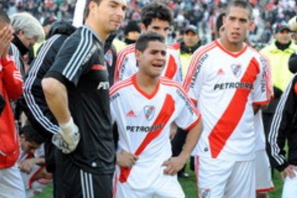 ¿Palito a River? 