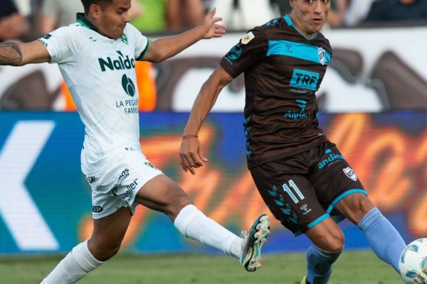 Sarmiento perdió ante Platense pero mantuvo la categoría