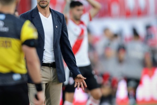 Demichelis se enojó en conferencia de prensa tras el empate de River