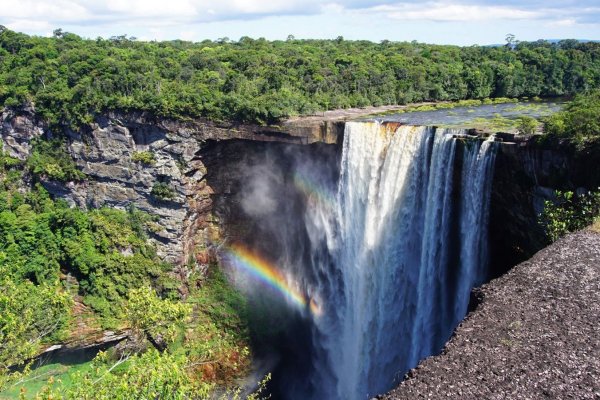 Historia y disputas entre el Reino Unido, Guyana y Venezuela por el Esequibo