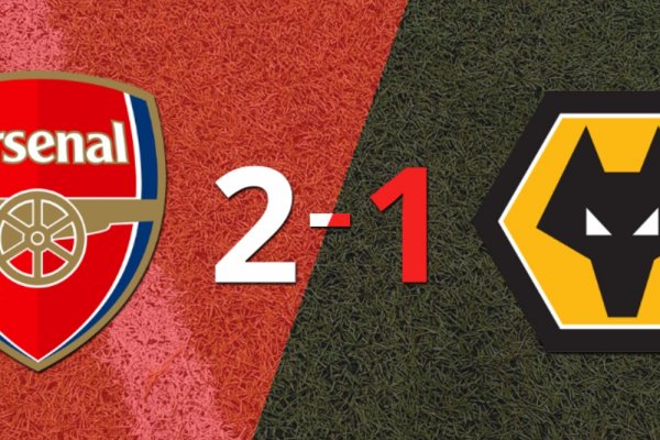 Wolverhampton no pudo en su visita a Arsenal y perdió 2 a 1