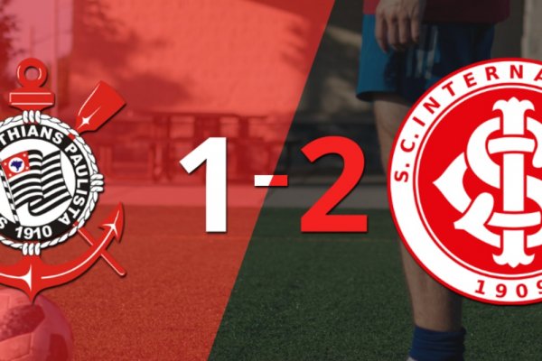 Internacional sacó el triunfo 2-1 en su visita a Corinthians