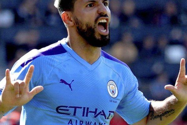 La insólita confesión de un ex Manchester City sobre el Kun Agüero: 