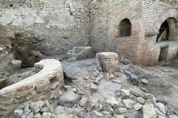 Arqueólogos de Pompeya descubren una panadería que funcionaba como prisión