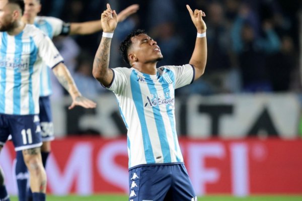 ¡Atento Racing! La sorpresiva decisión de Colombia con Roger Martínez