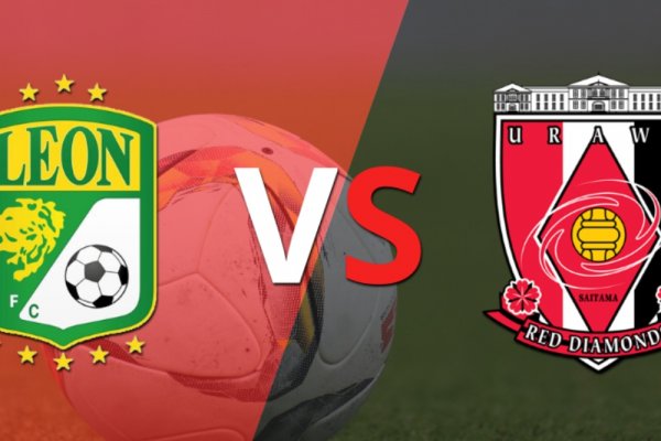 León y Urawa  empatan 0-0 y se van al entretiempo