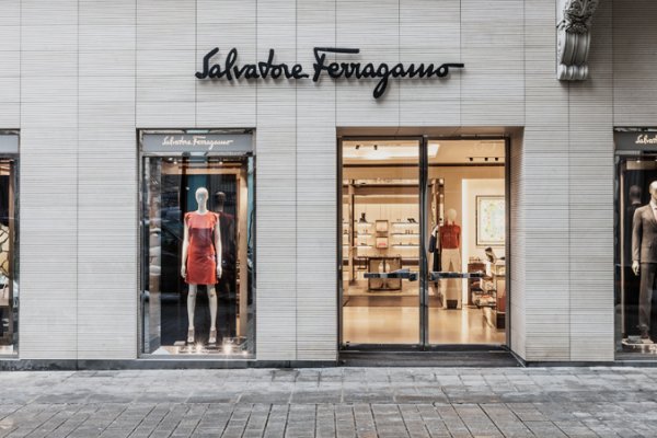 La nueva era de Ferragamo de la mano de Maximilian Davis