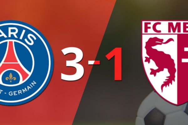 PSG gana 3-1 a Metz con doblete de Kylian Mbappé