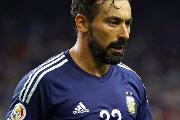 Último momento: Ezequiel Lavezzi fue internado de urgencia por un accidente doméstico