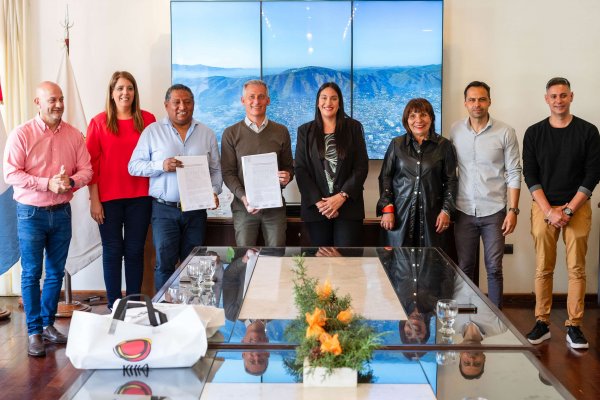 Catamarca y Carlos Paz firmaron un convenio de cooperación en materia turística y cultural