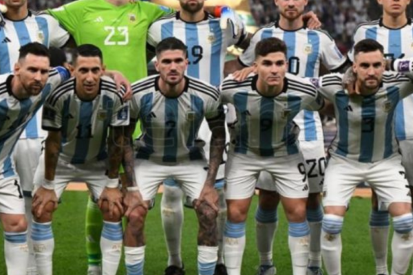 Bomba mundial: Estudiantes busca a un jugador de la Selección Argentina