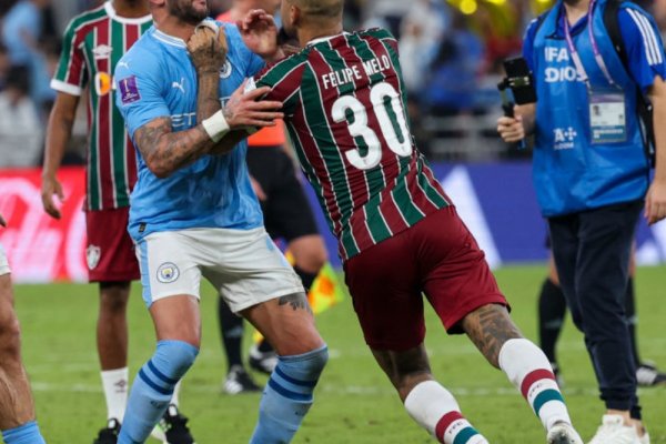 Felipe Melo se peleó con una figura del City en la final del Mundial de Clubes