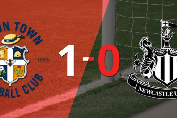 A Luton Town le alcanzó con un gol para derrotar a Newcastle United en el estadio Kenilworth Road