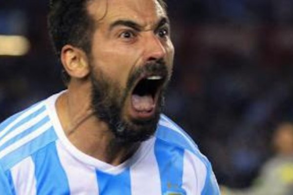 El picante posteo del hermano de Lavezzi tras el accidente doméstico