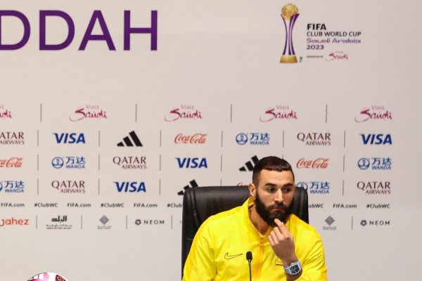 Escándalo en Al Ittihad: la decisión de Benzema que sorprendió a Gallardo