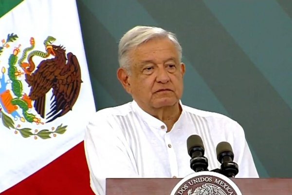 El Gobierno de López Obrador alista su “megafarmacia”, un plan que genera dudas entre especialistas