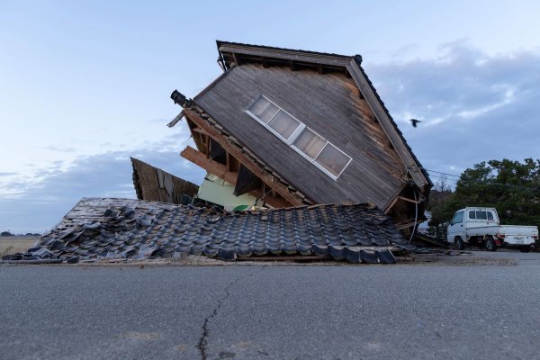 Las 5 cosas que debes saber este 2 de enero: secuelas del terremoto en Japón