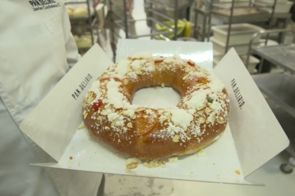 Aprende a preparar el roscón de reyes español junto a un experto maestro pastelero (paso a paso)