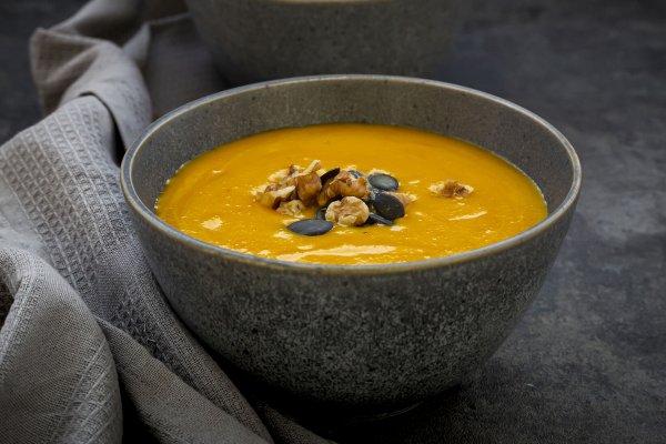 La crema de calabaza que toman los japoneses centenarios (y la receta genuina para prepararla)